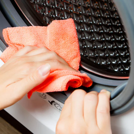 HOW TO CLEAN YOUR WASHING MACHINE